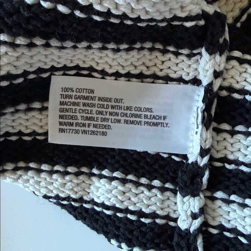 100% Cotton Black and Cream Striped Sweater - S - Picture 8 of 8